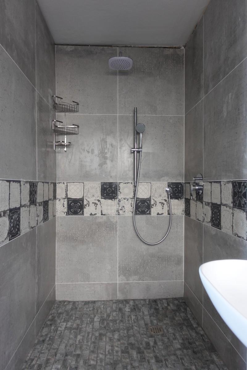 6 Bedroom Property for Sale in Outeniqua Strand Western Cape